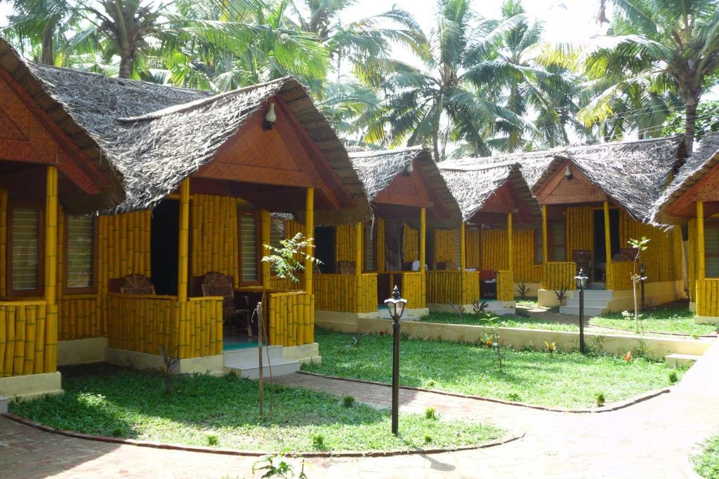 Savithri Inn Bamboo Cottages & Resorts Varkala Luaran gambar