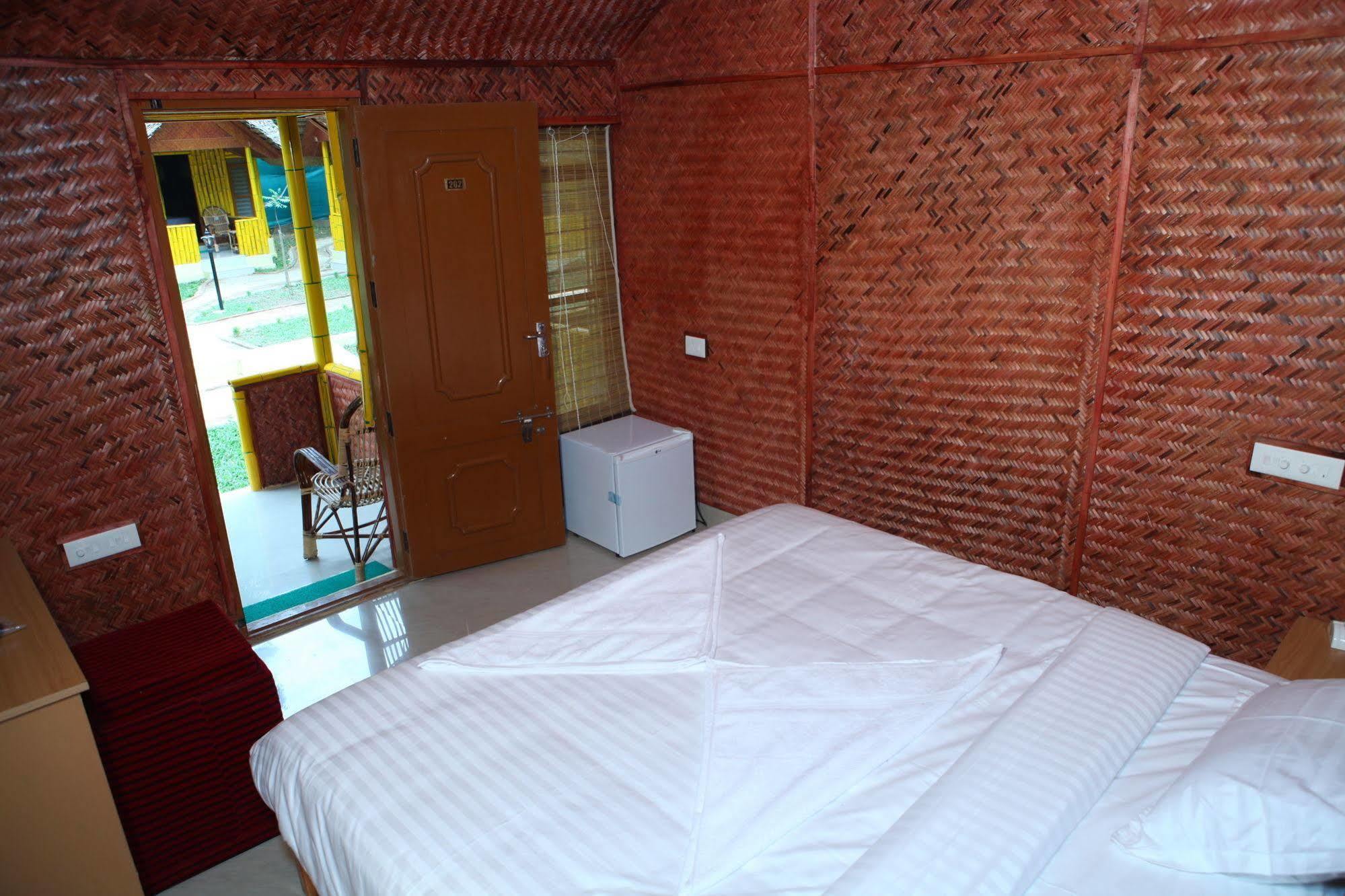 Savithri Inn Bamboo Cottages & Resorts Varkala Luaran gambar